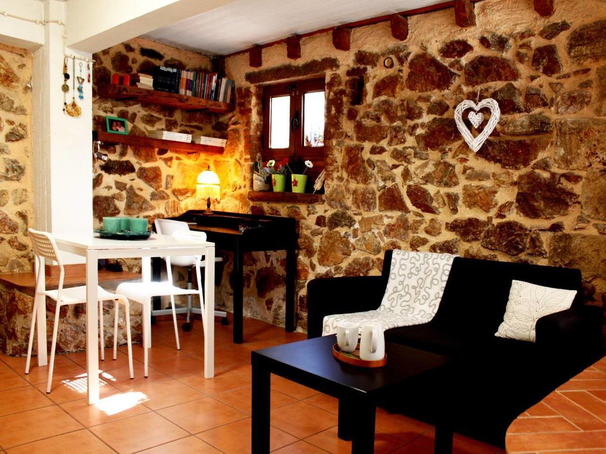 Sweet Stone Apartment In Imittos Athens Ngoại thất bức ảnh